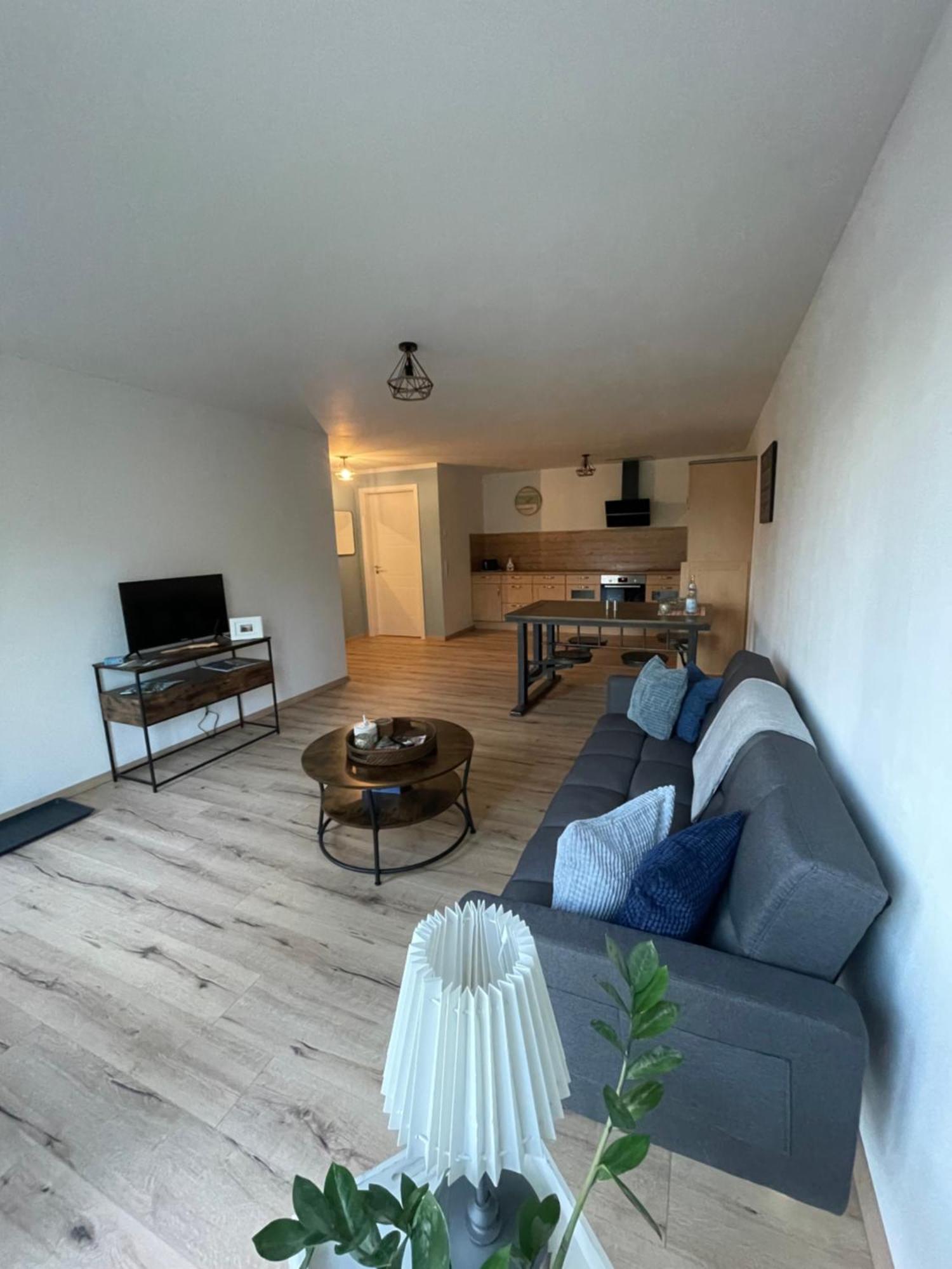 Ruge Apartment Sankt Michaelisdonn エクステリア 写真